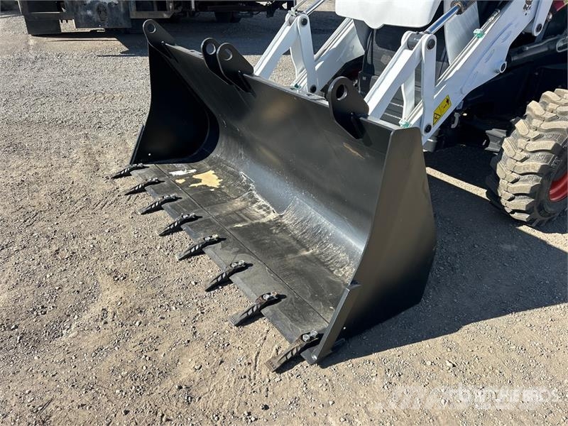 Bobcat B760 Tractopelle