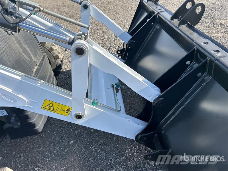 Bobcat B760 Kotrórakodók
