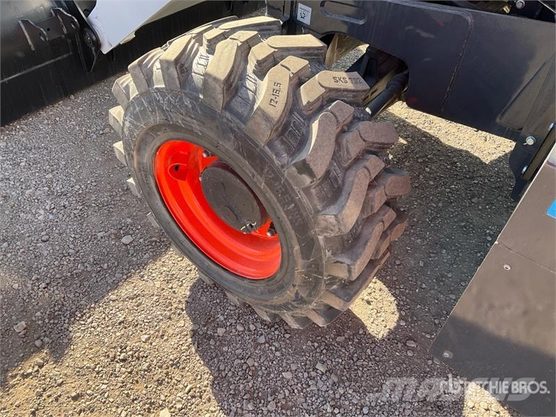 Bobcat B760 Terne