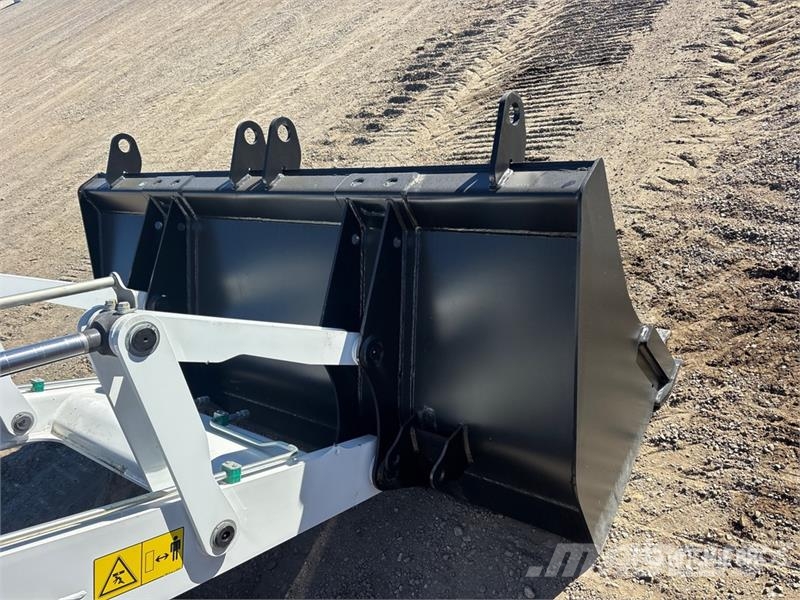 Bobcat B760 バックホーローダー