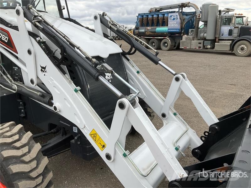 Bobcat B760 لوادر ذات جرافات عكسية