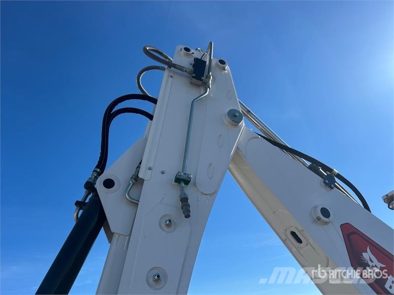 Bobcat B760 Kotrórakodók