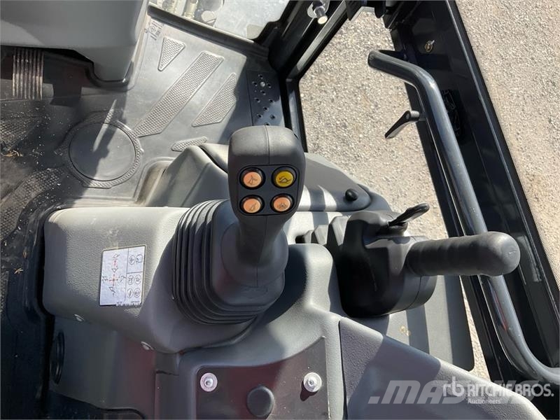 Bobcat B760 Terne