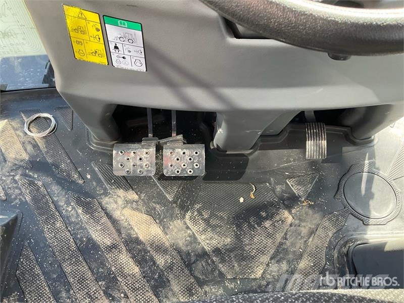 Bobcat B760 Terne