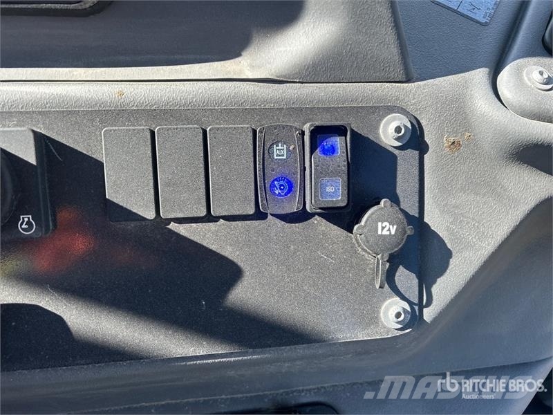 Bobcat B760 Terne