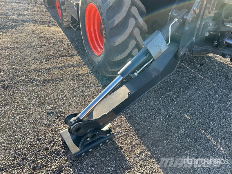 Bobcat B760 لوادر ذات جرافات عكسية