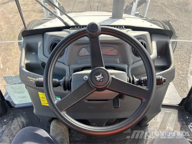 Bobcat B760 Terne