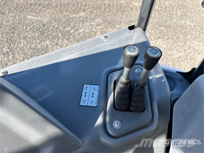 Bobcat B760 Kotrórakodók