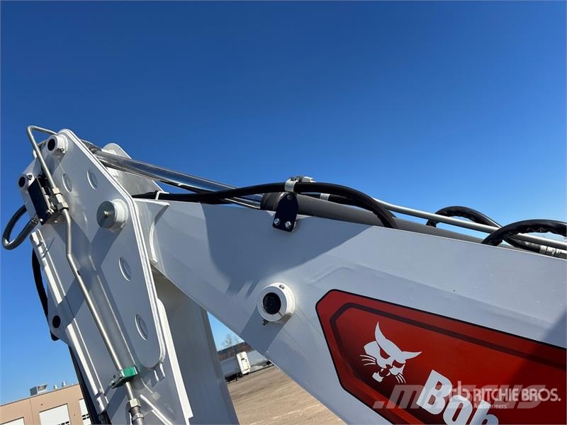 Bobcat B760 バックホーローダー