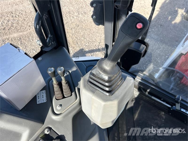 Bobcat B760 Kotrórakodók