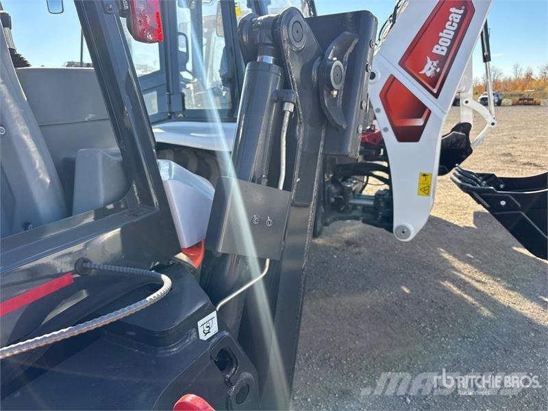 Bobcat B760 バックホーローダー