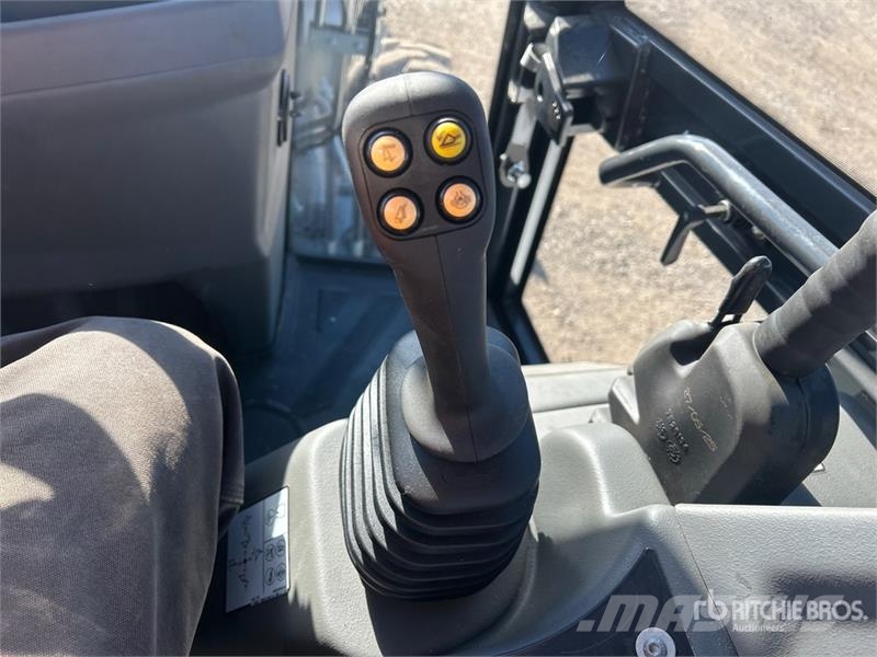 Bobcat B760 Kotrórakodók