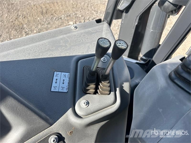 Bobcat B760 Terne