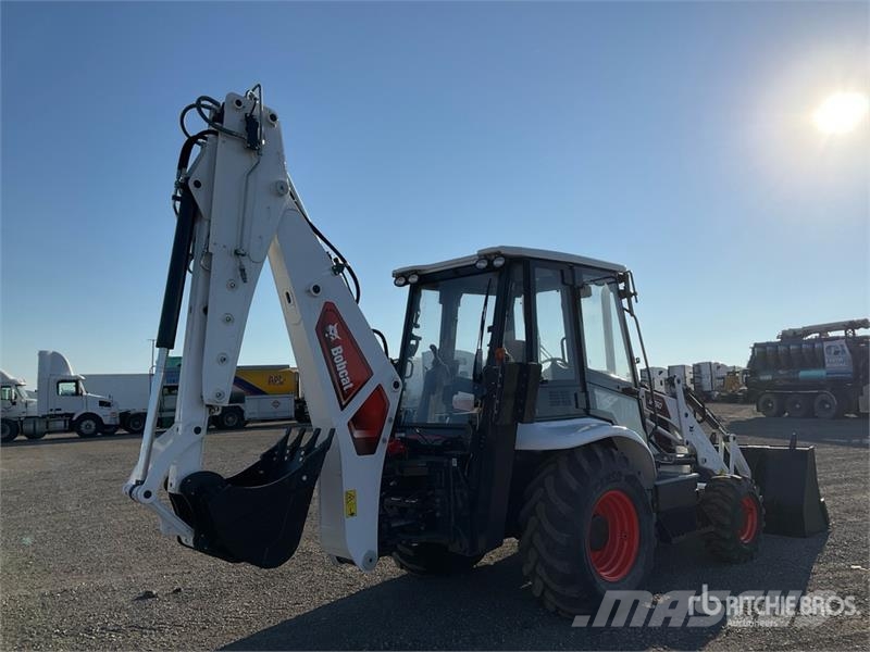 Bobcat B760 لوادر ذات جرافات عكسية