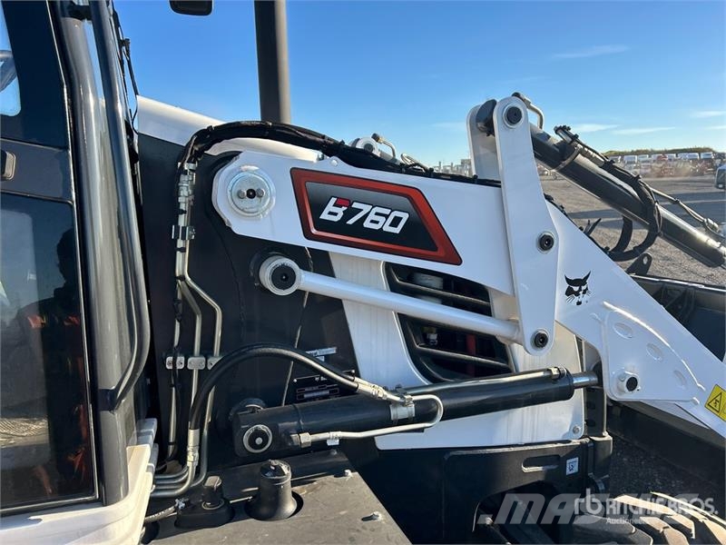 Bobcat B760 لوادر ذات جرافات عكسية