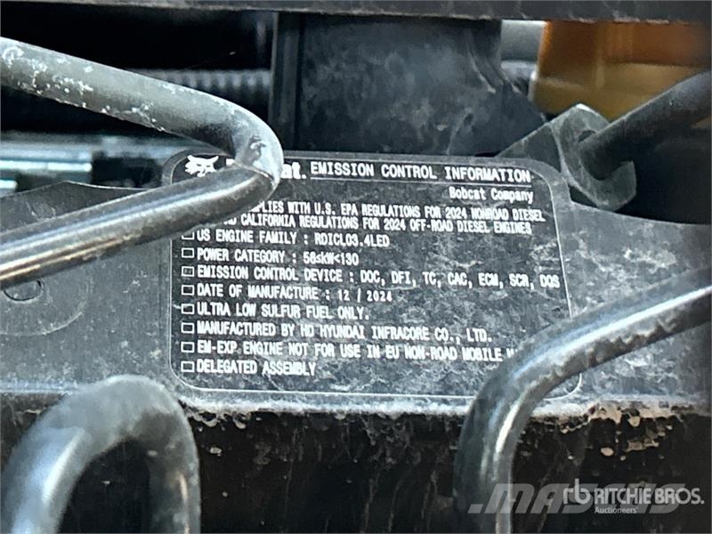 Bobcat B760 لوادر ذات جرافات عكسية