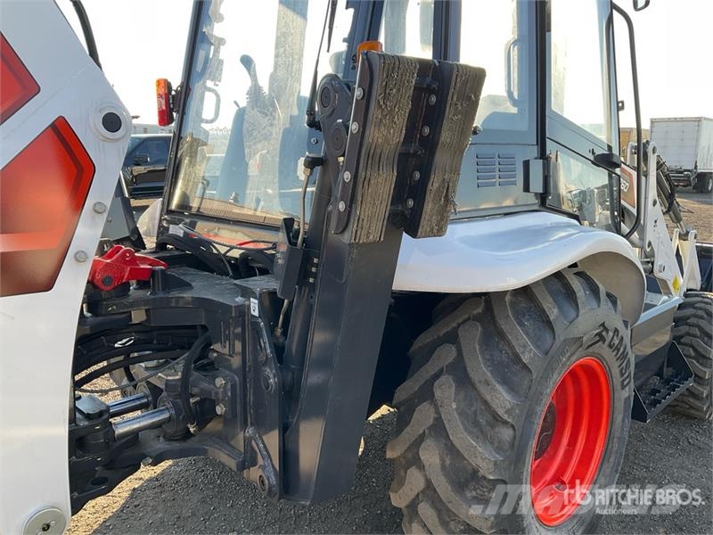 Bobcat B760 لوادر ذات جرافات عكسية