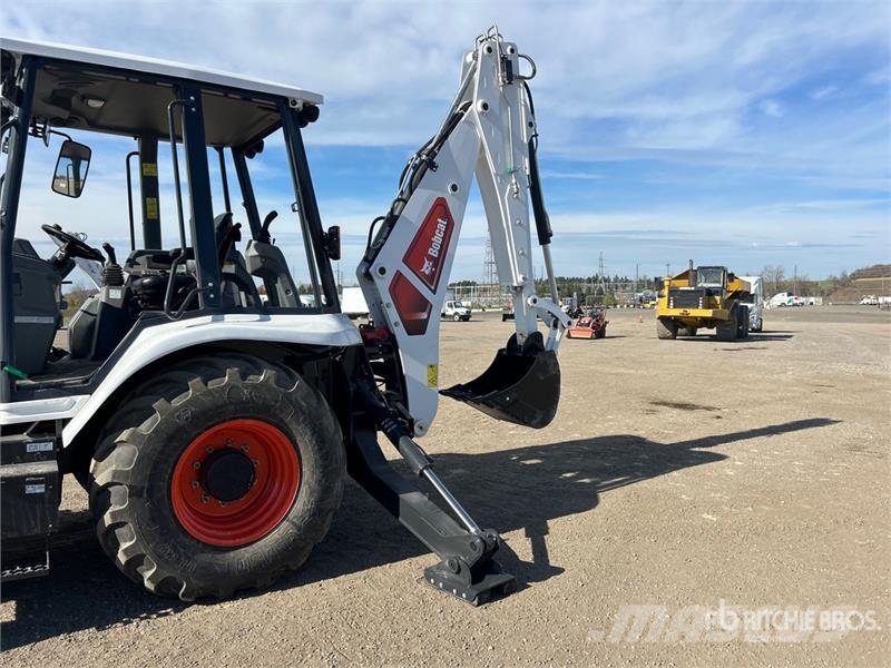 Bobcat B760 Tractopelle