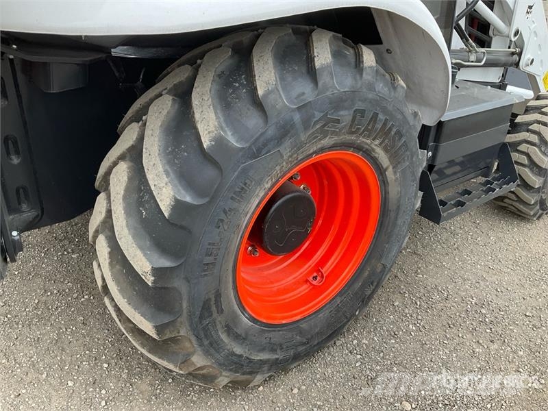 Bobcat B760 لوادر ذات جرافات عكسية