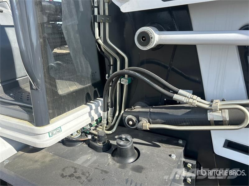 Bobcat B760 Terne
