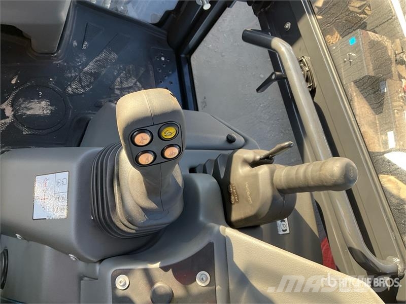 Bobcat B760 Kotrórakodók