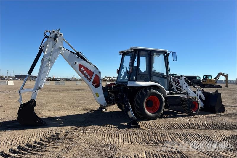 Bobcat B760 バックホーローダー