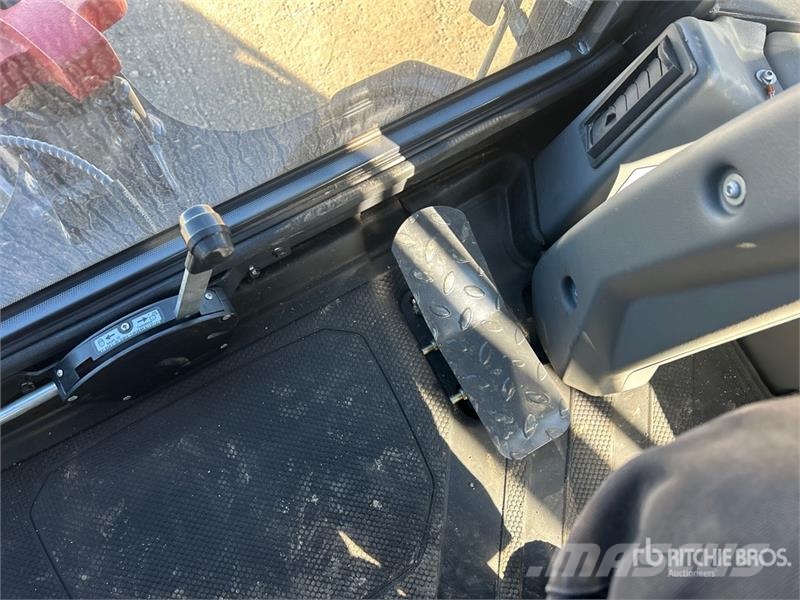 Bobcat B760 Kotrórakodók