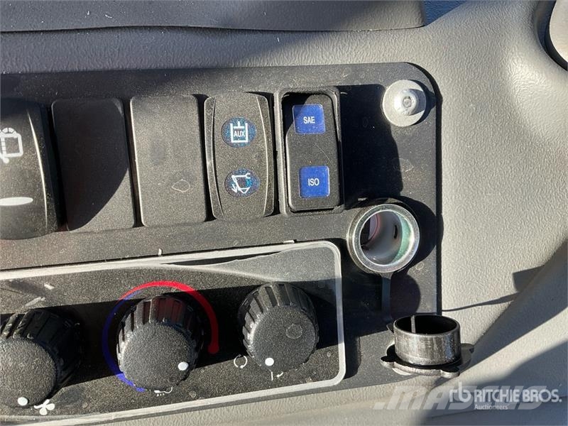 Bobcat B760 Kotrórakodók