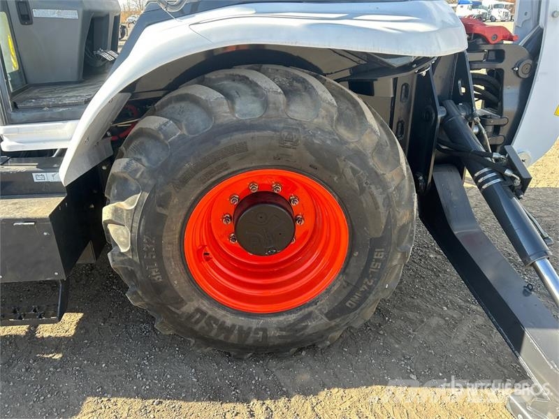 Bobcat B760 Terne