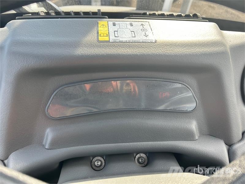 Bobcat B760 Terne