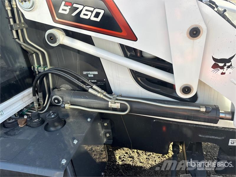 Bobcat B760 Rovokopači