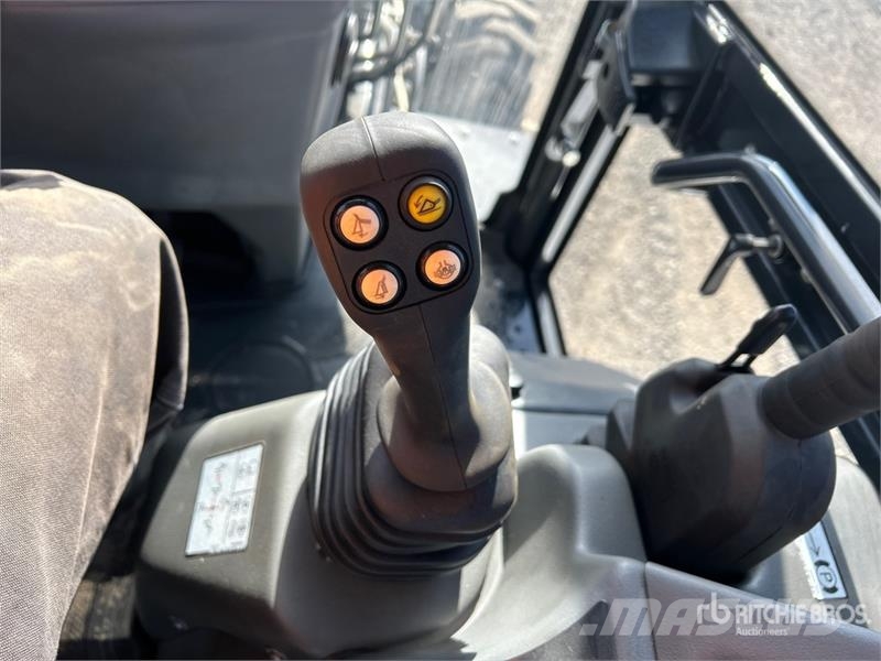 Bobcat B760 Kotrórakodók
