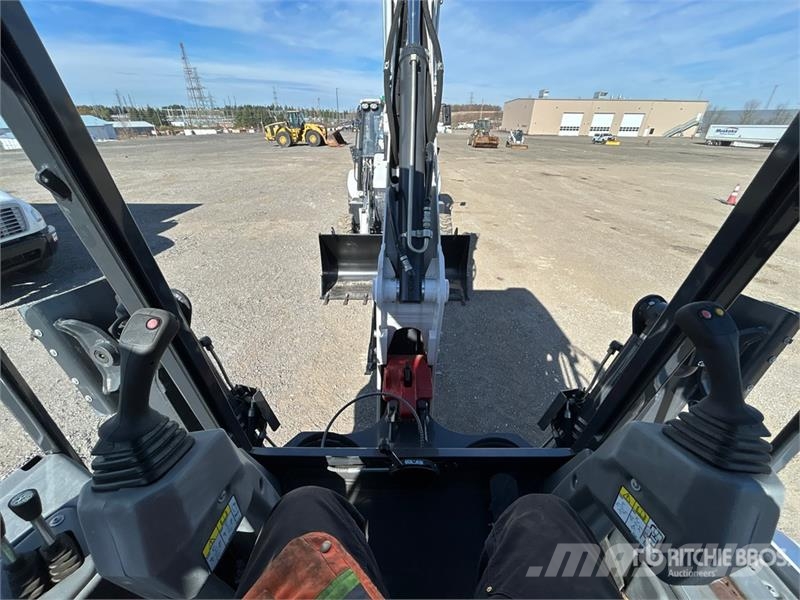 Bobcat B760 Terne