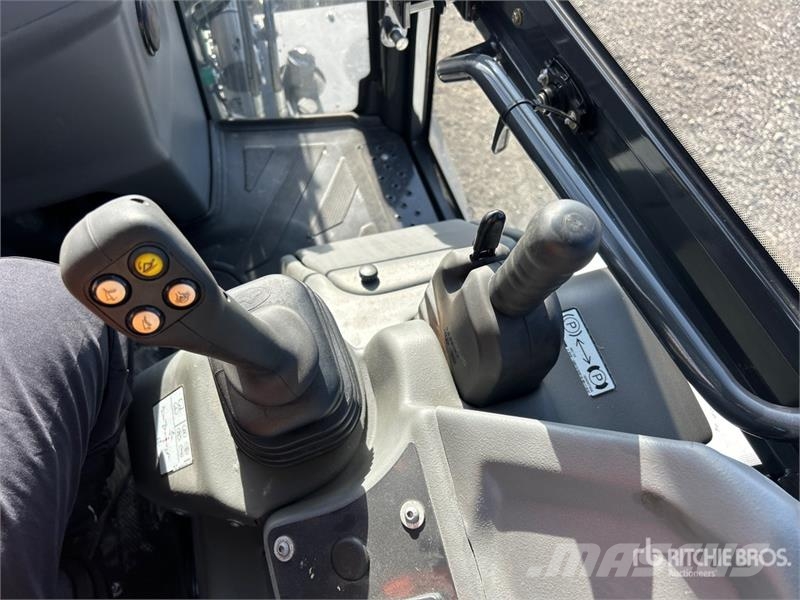 Bobcat B760 Kotrórakodók