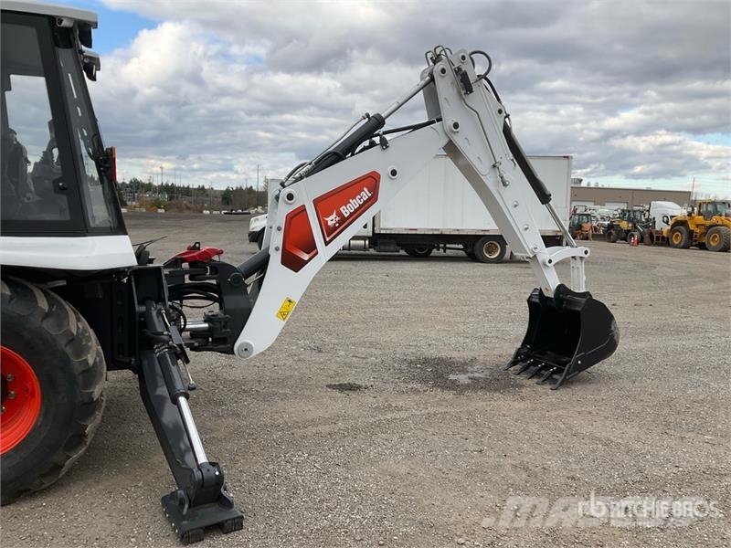 Bobcat B760 لوادر ذات جرافات عكسية