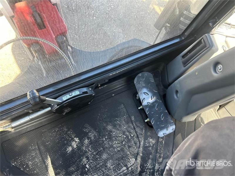Bobcat B760 Kotrórakodók