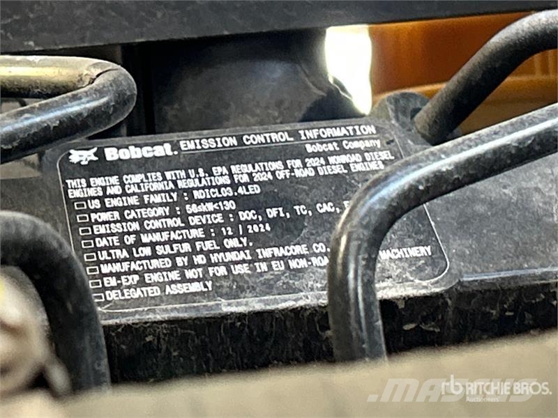 Bobcat B760 Tractopelle