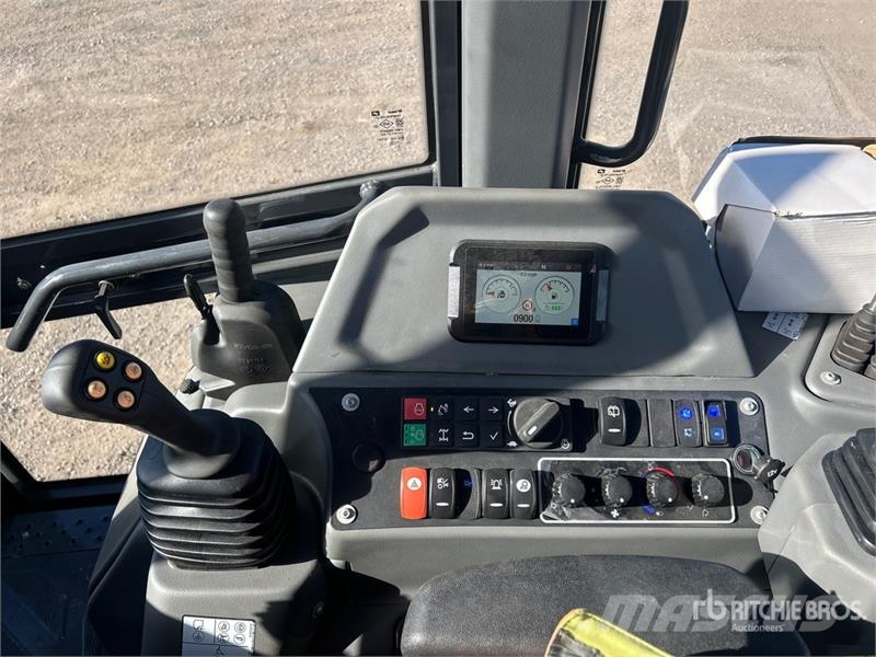 Bobcat B760 Kotrórakodók