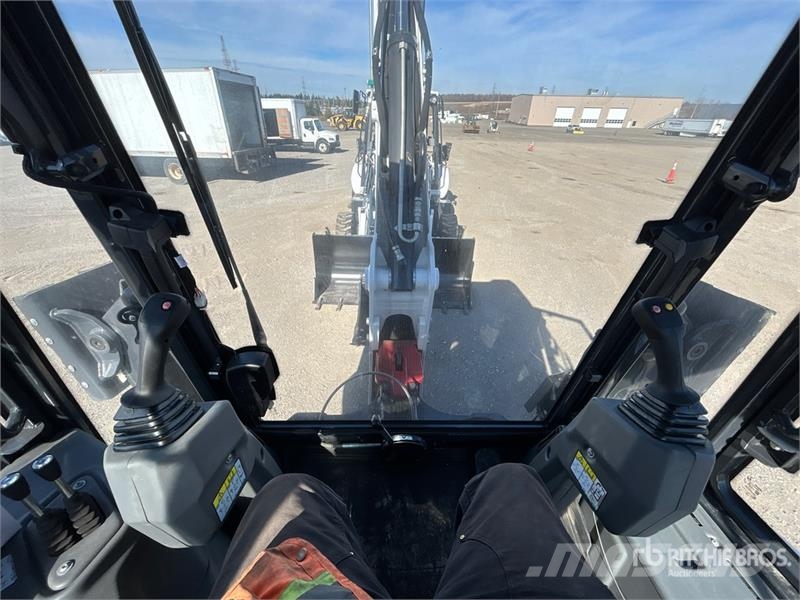 Bobcat B760 Kotrórakodók