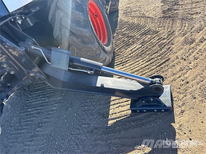 Bobcat B760 バックホーローダー