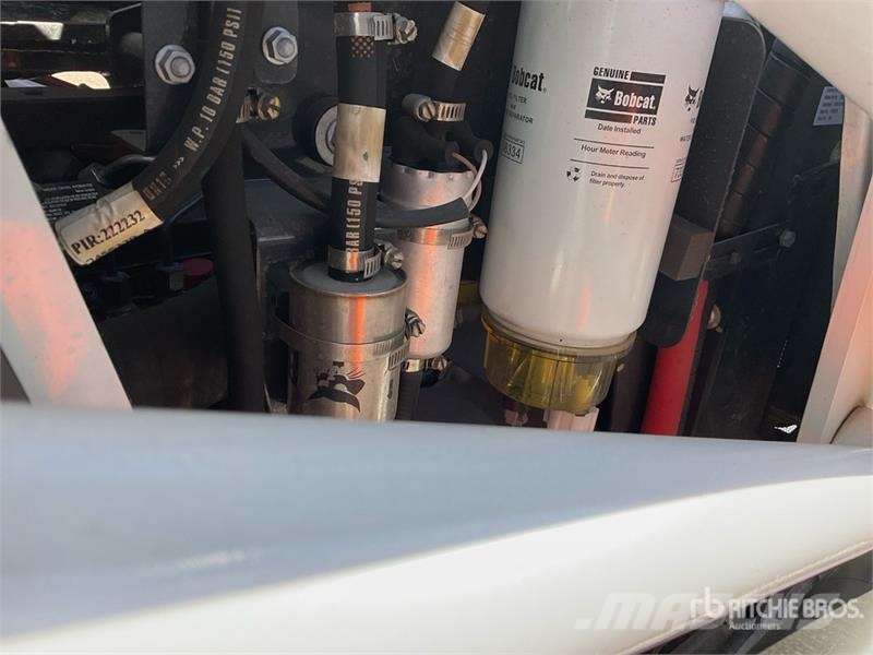 Bobcat B760 Terne