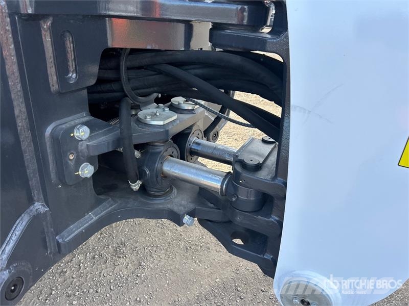 Bobcat B760 Terne