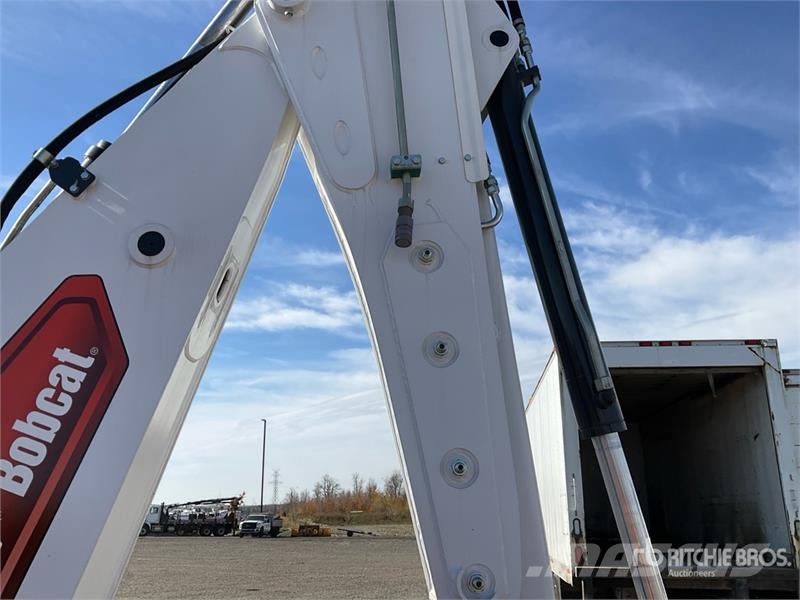 Bobcat B760 Kotrórakodók