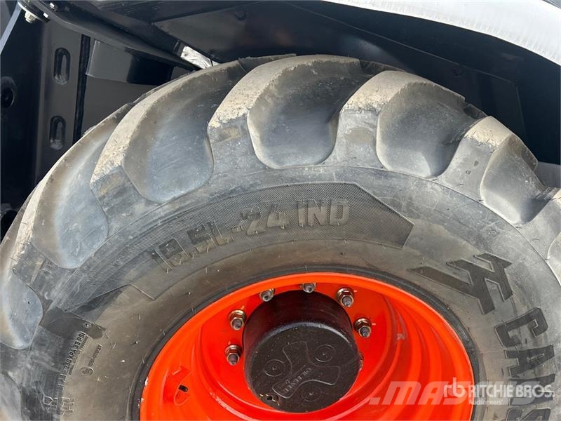Bobcat B760 Terne