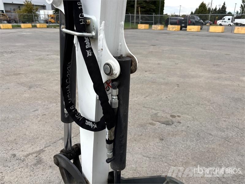 Bobcat E20 Mini excavators < 7t