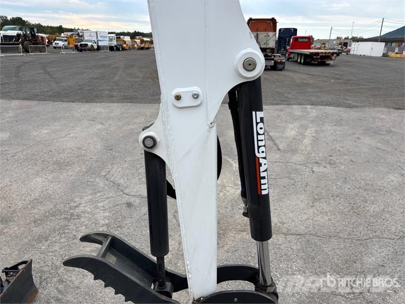 Bobcat E20 Mini excavators < 7t