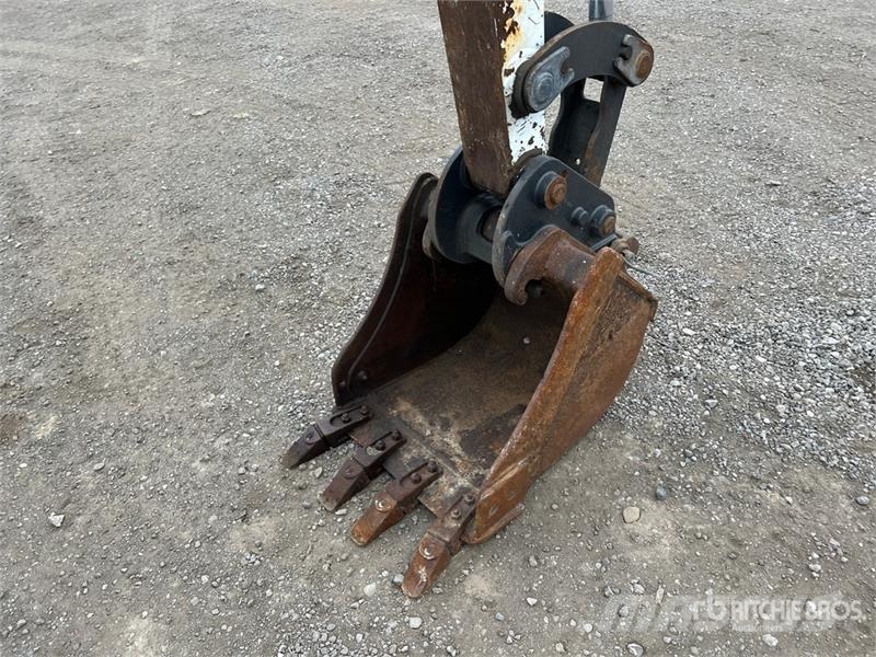 Bobcat E32 Mini excavators < 7t
