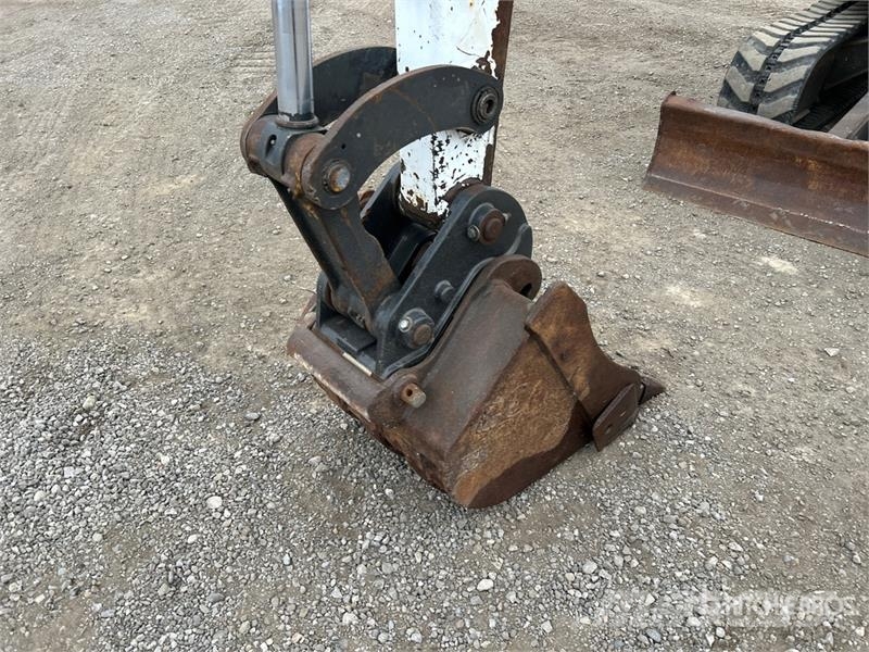 Bobcat E32 Mini excavators < 7t