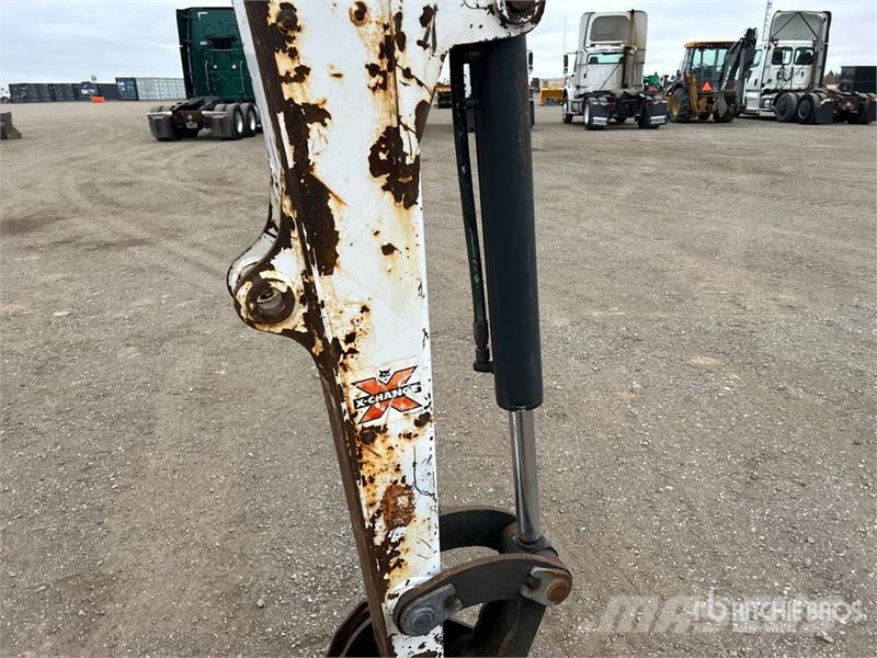 Bobcat E32 Mini excavators < 7t