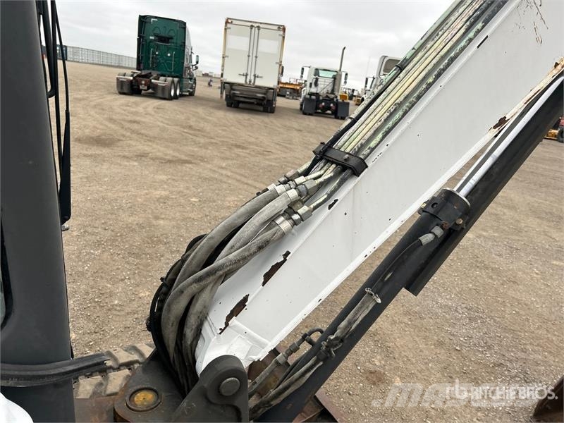 Bobcat E32 Mini excavators < 7t